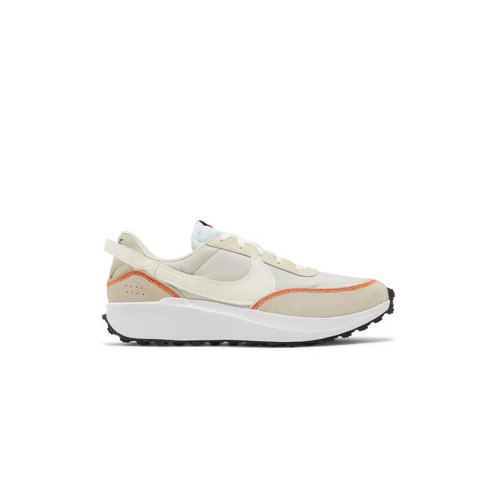 Кроссовки Nike Waffle Debut 'Light Orewood Brown Sail' 1