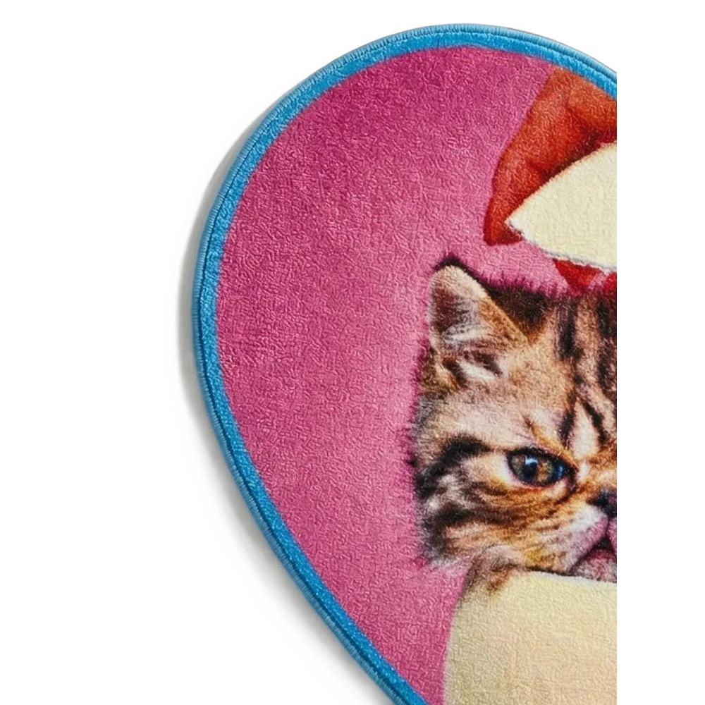 Toiletpaper Cat Surprise bath mat 2