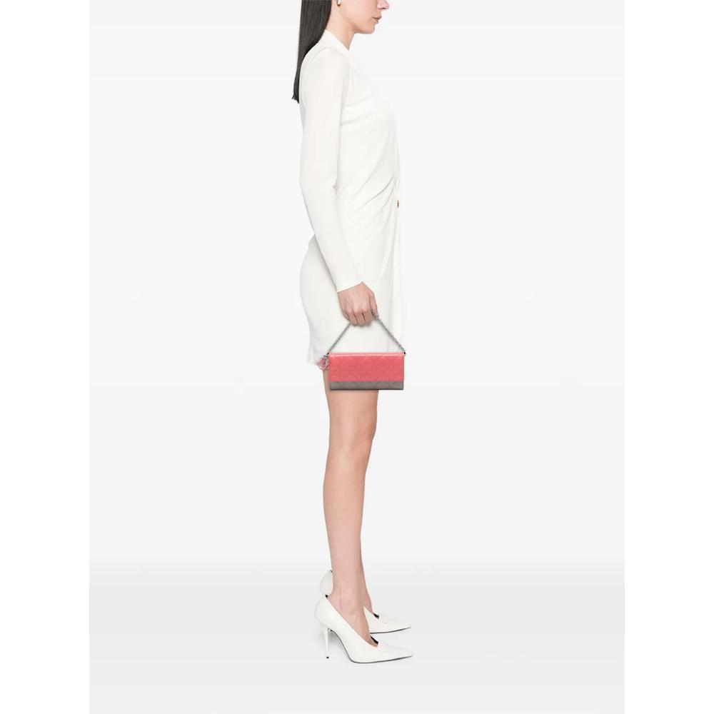 Сумка Bicolor Lambskin and Patent Cannage Lady Dior Wallet On Chain (2013 год) 2