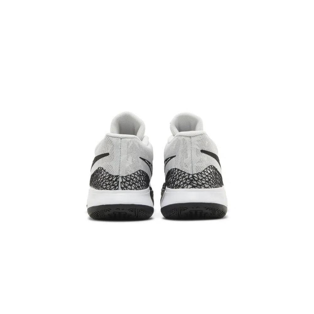 Кроссовки Nike Kyrie Flytrap 6 'White Black' 6