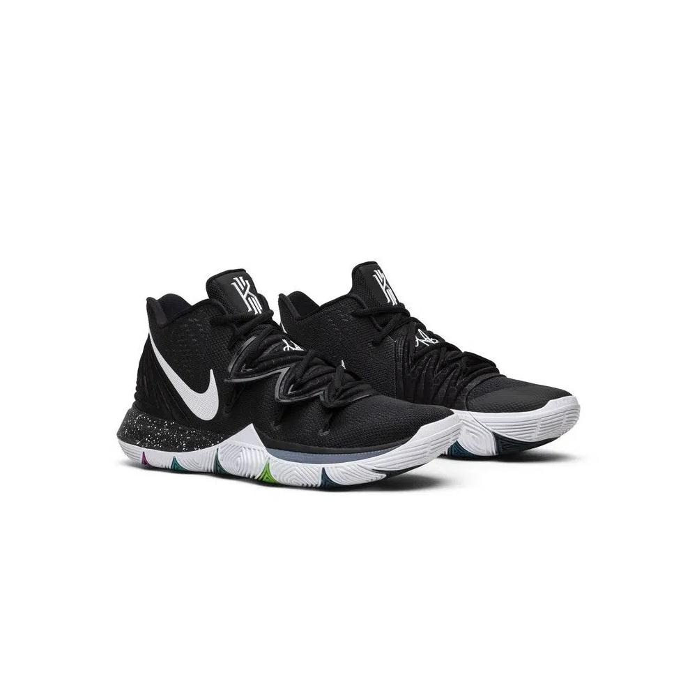Кроссовки Nike Kyrie 5 'Black Magic' 8
