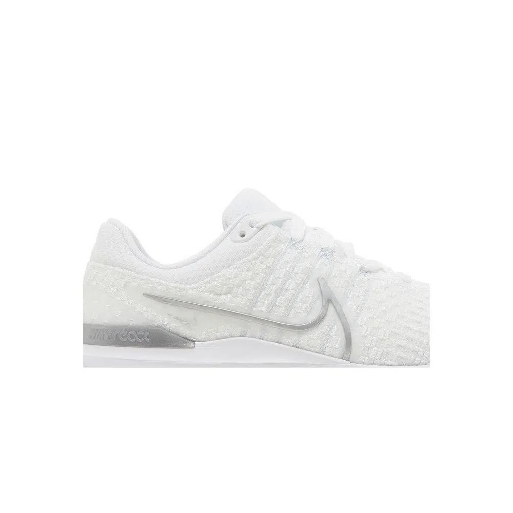 Кроссовки Nike Wmns React Infinity Run Flyknit 3 'White Metallic Silver' 2
