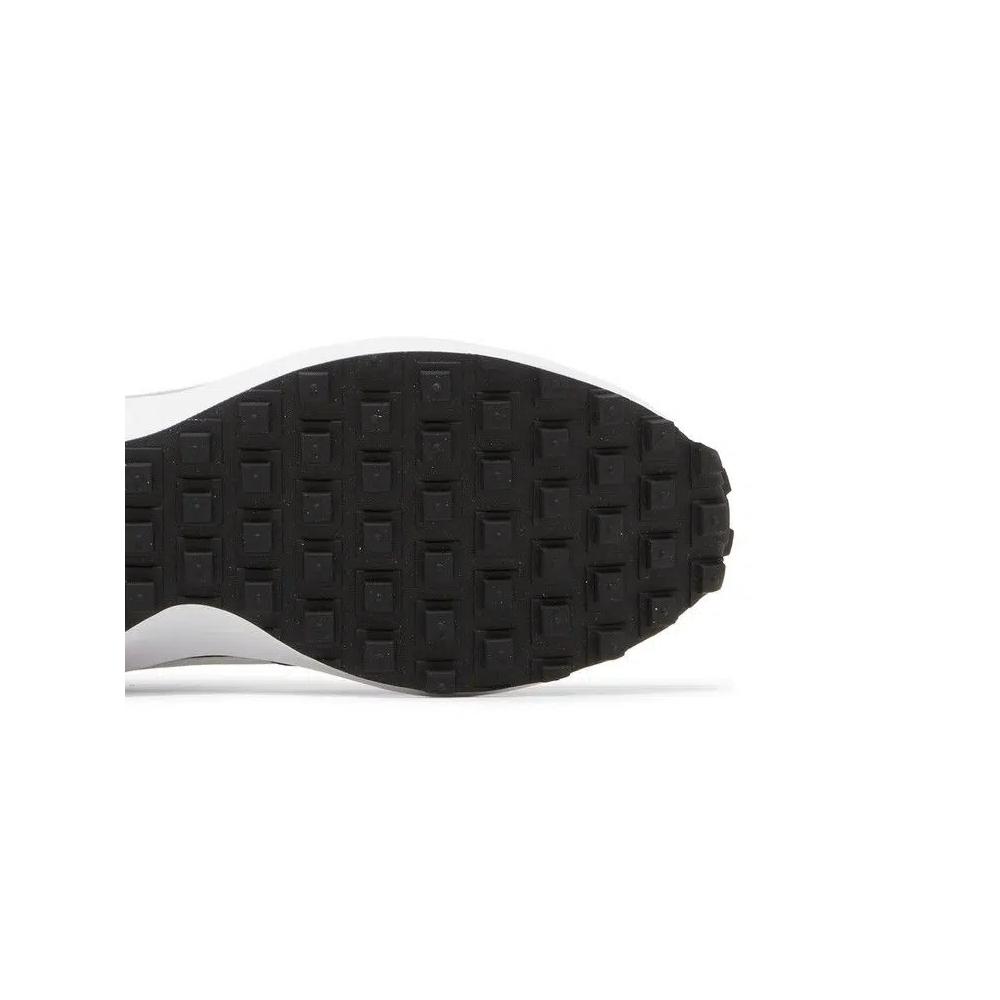 Кроссовки Nike Wmns Waffle Debut 'Black White' 5