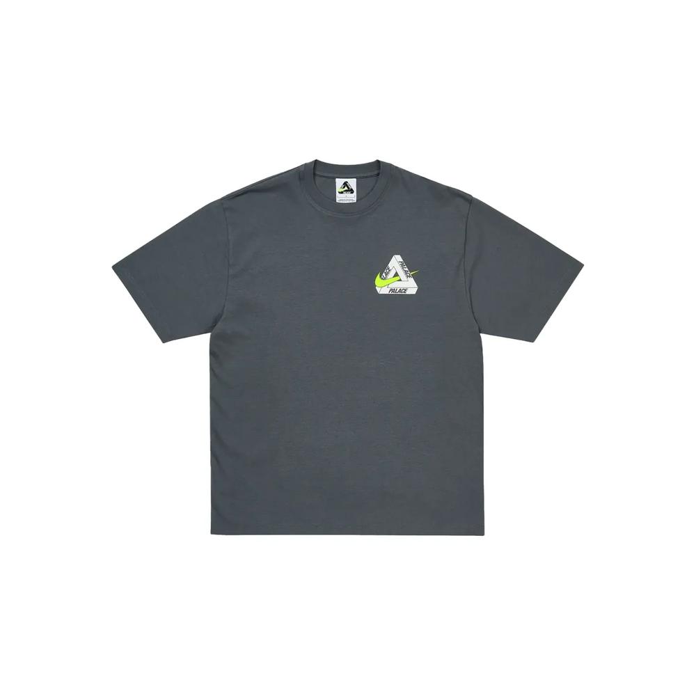 Футболка Tri Swoosh из коллаборации с Nike 1