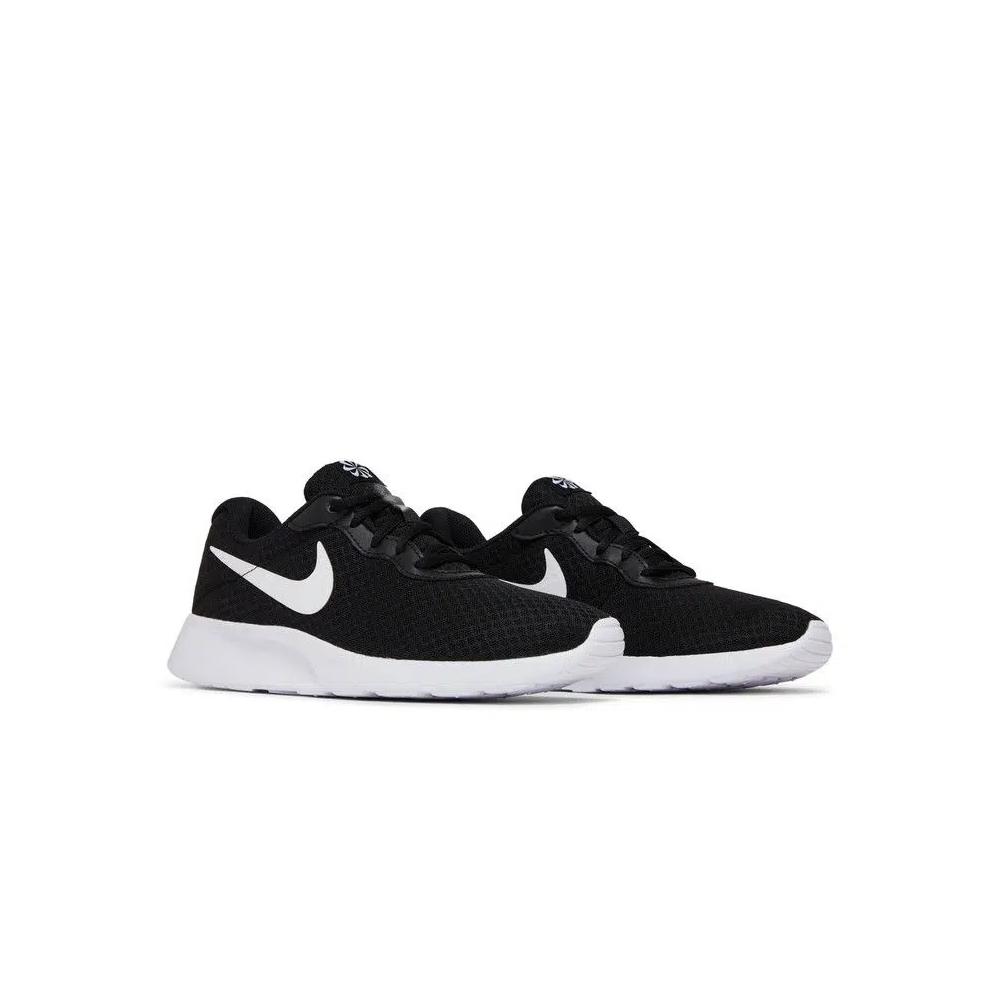 Кроссовки Nike Tanjun 'Black White' 8