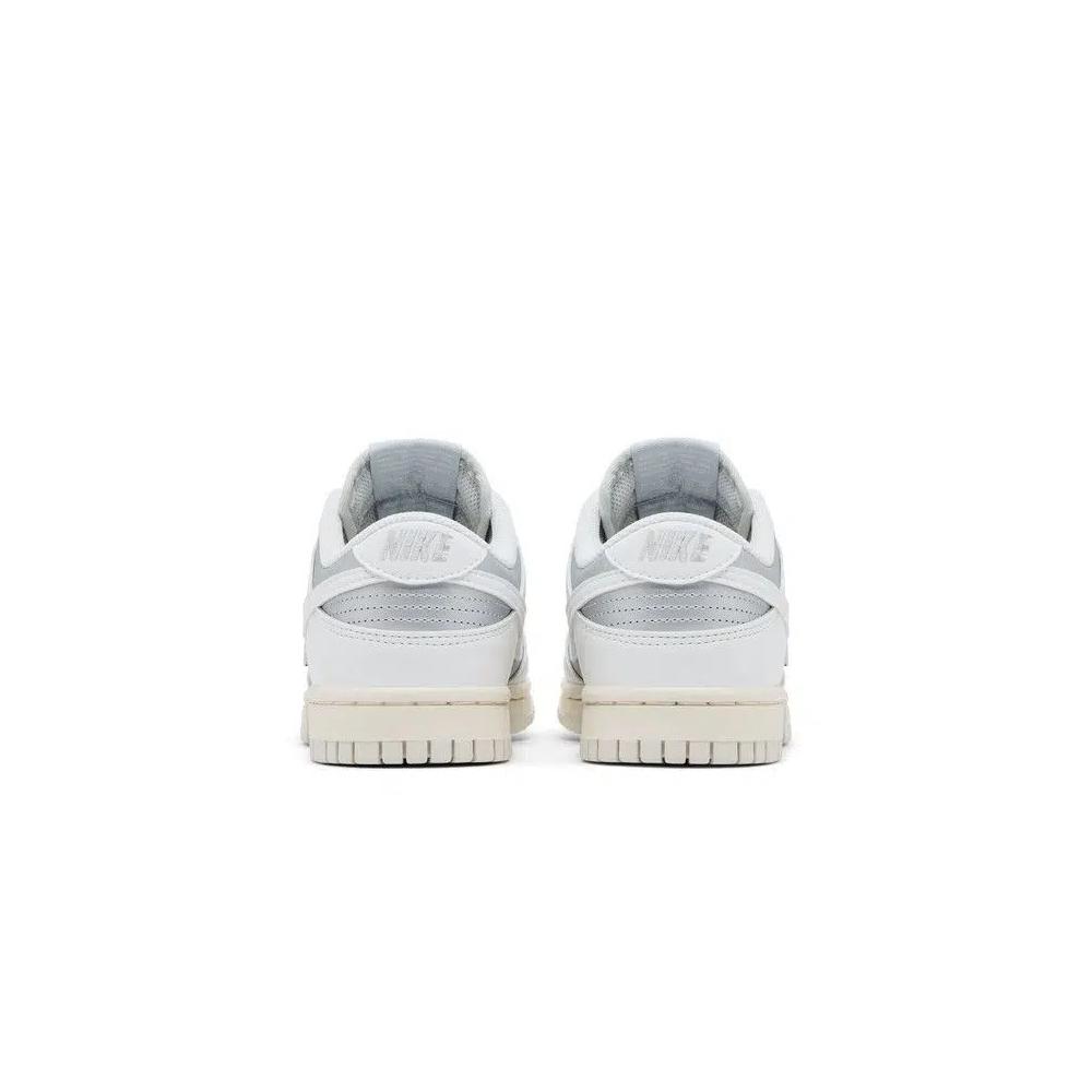 Кроссовки Nike Wmns Dunk Low Next Nature 'Sheer Lace Pack - Metallic Platinum' 6