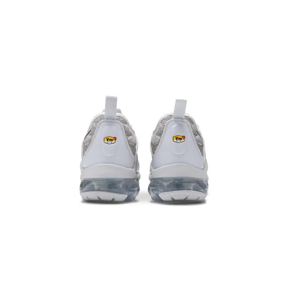Кроссовки Nike Air VaporMax Plus 'Pure Platinum' 6