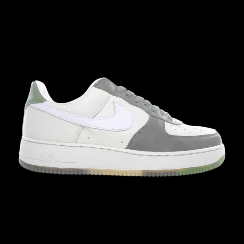 Кроссовки Nike Wmns Air Force 1 Low 1