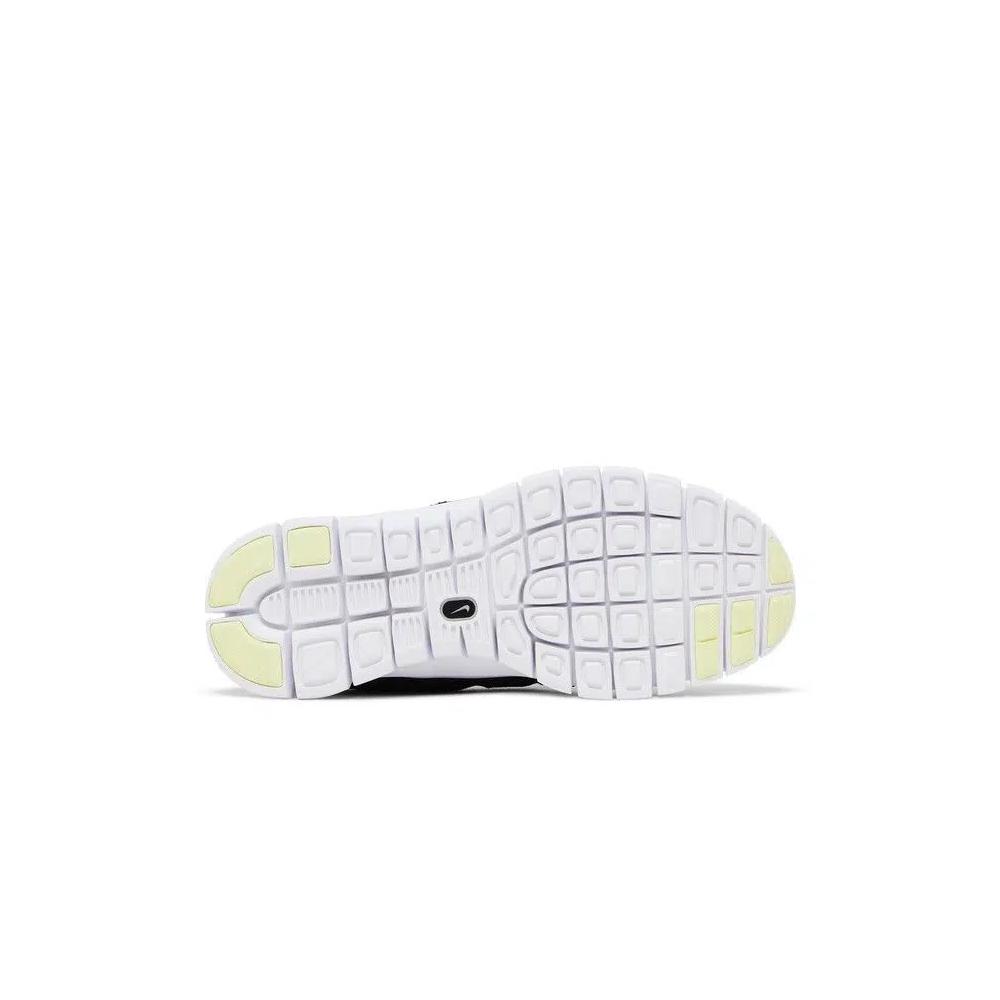 Кроссовки Nike Wmns Free Run 2 4