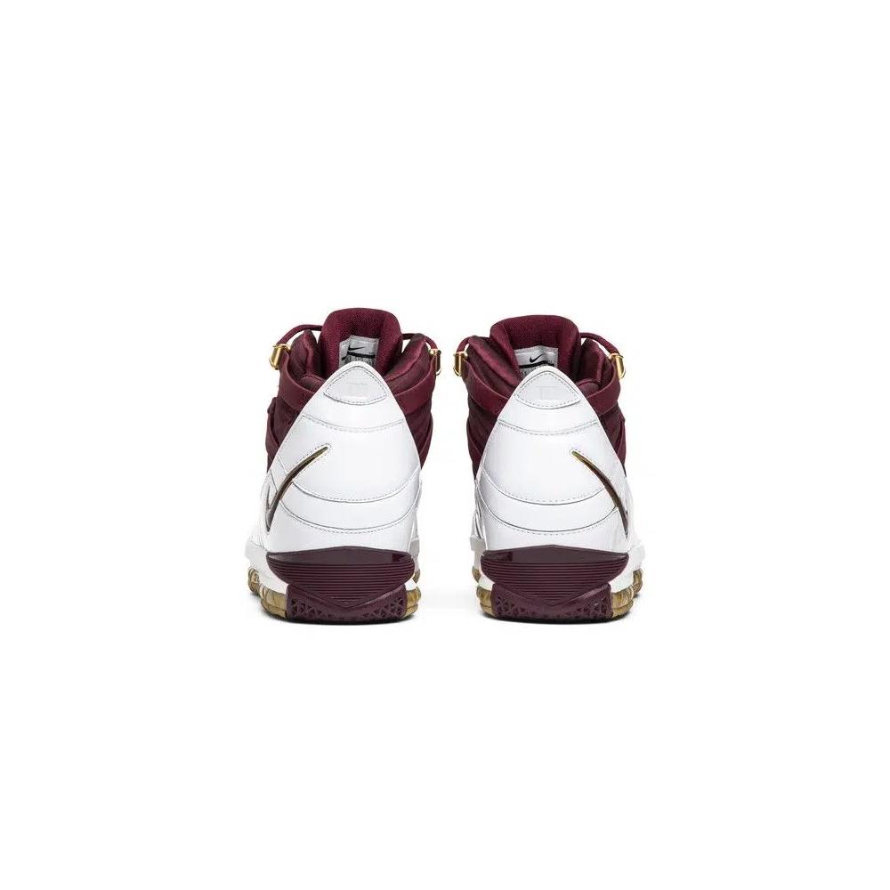 Баскетбольные кроссовки Nike Zoom LeBron 3 Retro 'Christ the King' 2018 6