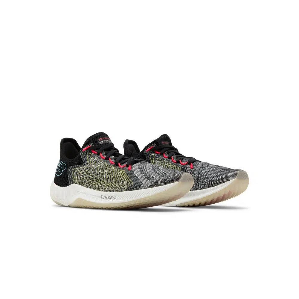 Кроссовки New Balance FuelCell Rebel 'Grey Black' 8