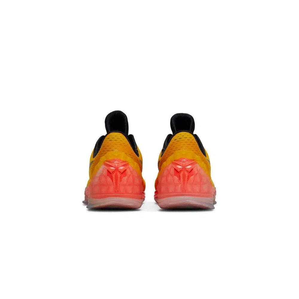 Кроссовки Nike Zoom Kobe Venomenon 5 'University Gold' 7