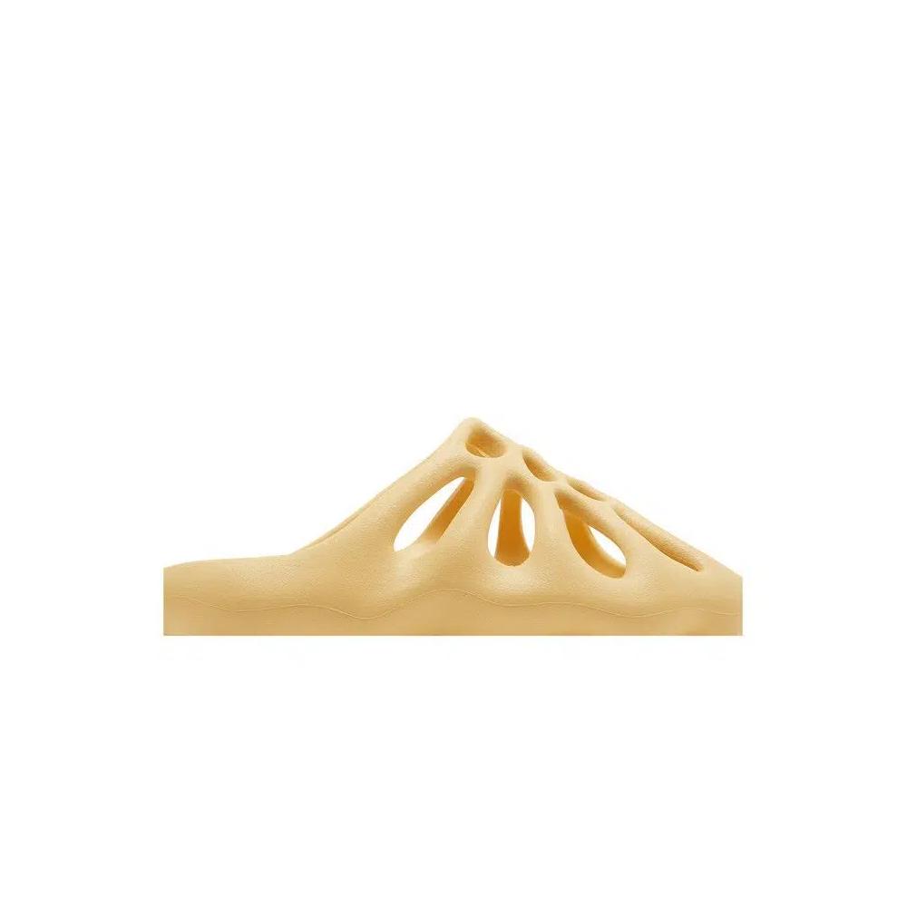 Кроссовки adidas Yeezy 450 Slide «Cream» 2