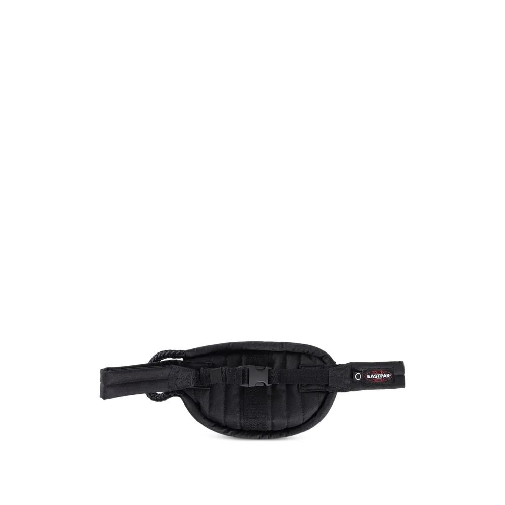 Стеганая поясная сумка из коллаборации с Eastpak 2