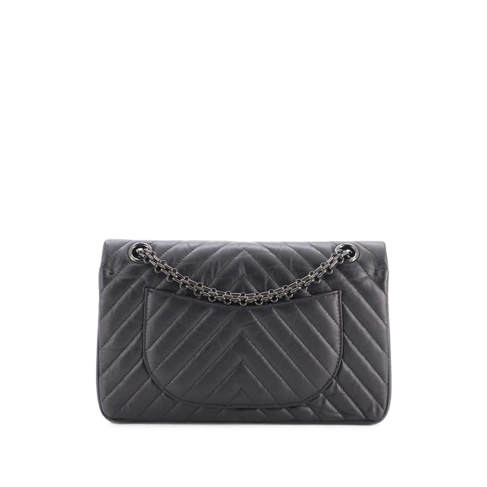 So Black Reissue 2.55 Flap Bag Chevron Aged Calfskin 225 crossbody bag 2