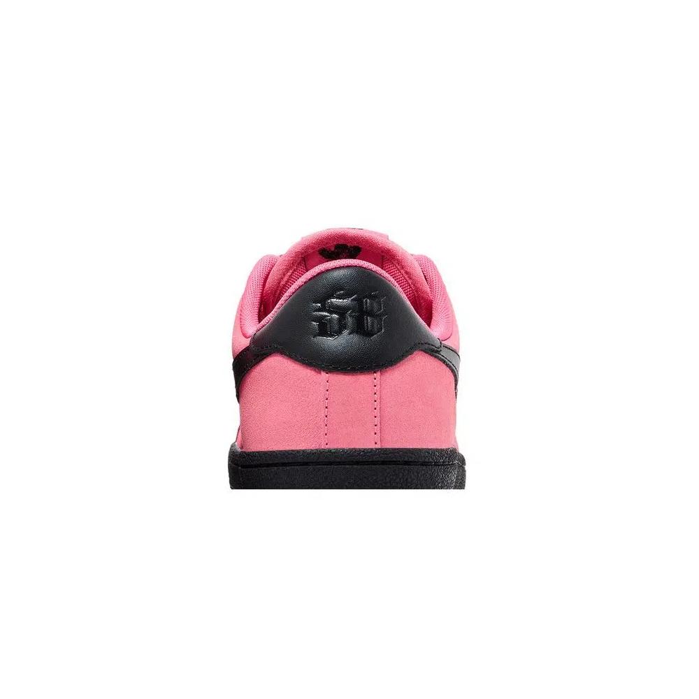 Кроссовки Nike Tennis Classic SB 'Hyper Pink Black' 7