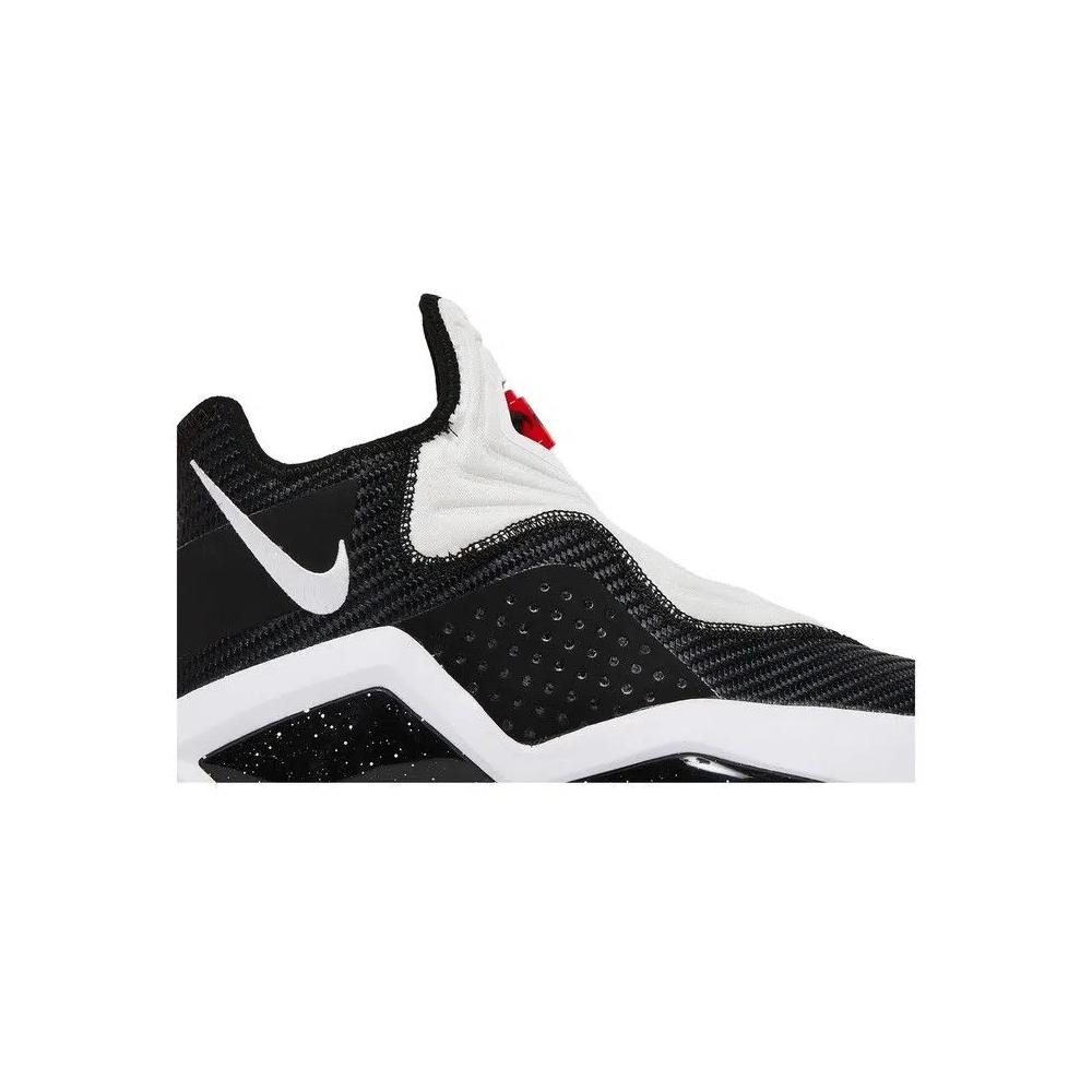 Кроссовки Nike LeBron Soldier 14 'Black White' 2