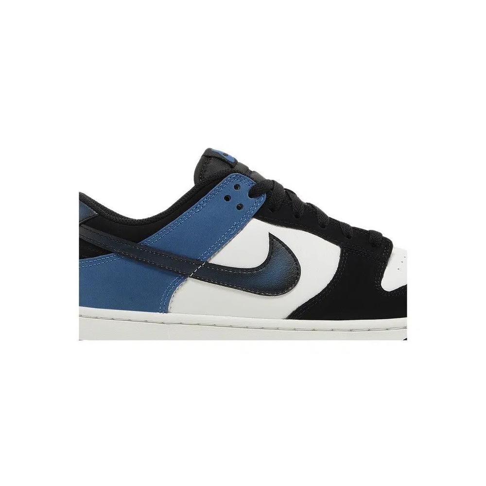 Кроссовки Nike Dunk Low 'Airbrush - Industrial Blue' 2