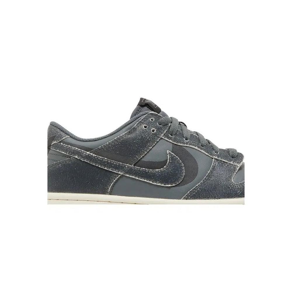 Кроссовки Nike Dunk Low SE GS 'Halloween - Cauldron' 2