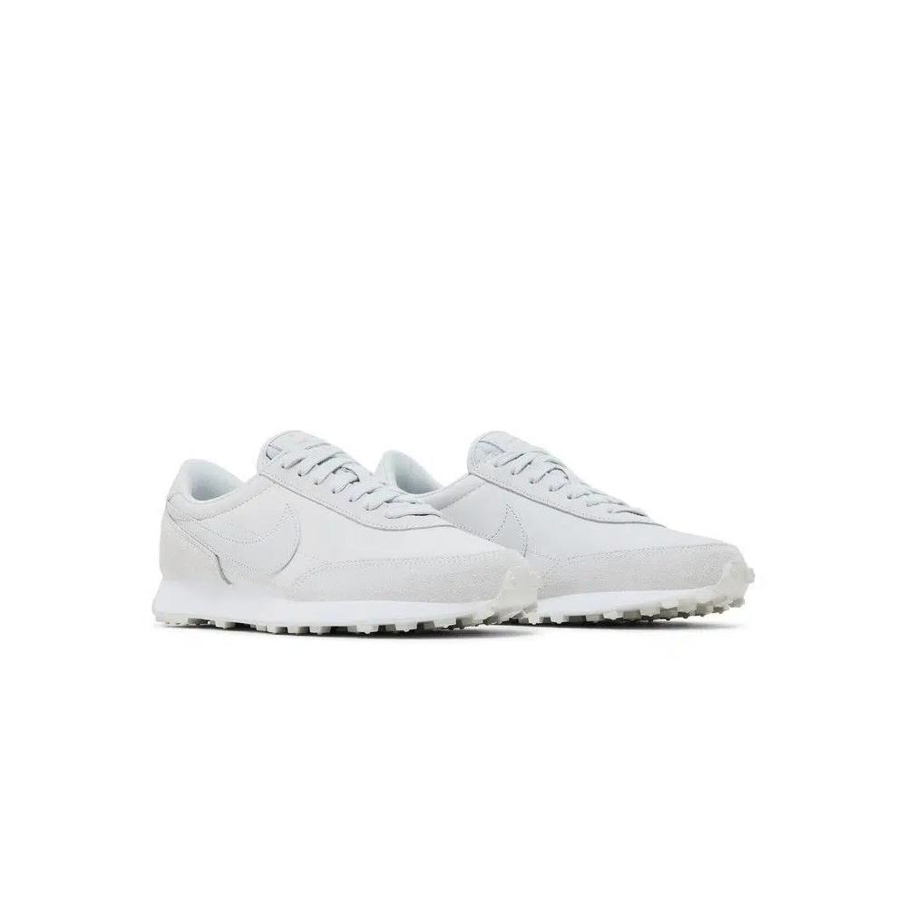 Кроссовки Nike Wmns Daybreak Premium 'Photon Dust' 8