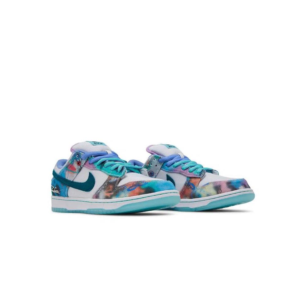 Кроссовки Futura Laboratories x Nike Dunk Low SB 'Bleached Aqua' 8