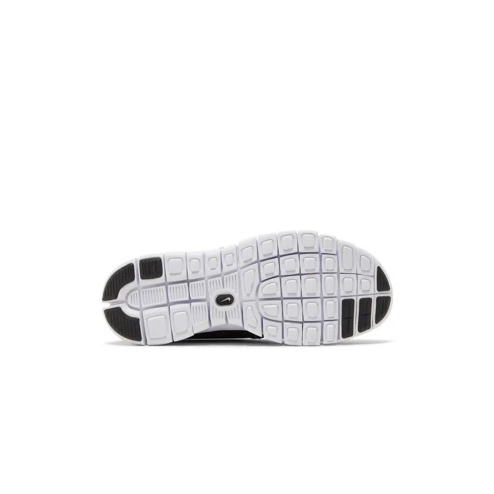 Кроссовки Nike Free Run 2 GS 'Black White' 4