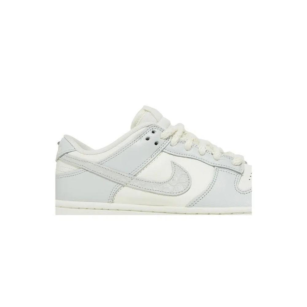 Кроссовки Nike Wmns Dunk Low 'Needlework' 2