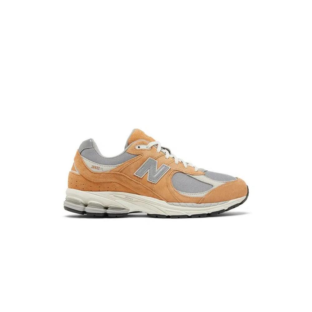 Кроссовки New Balance 2002R 'Sweet Caramel' 1