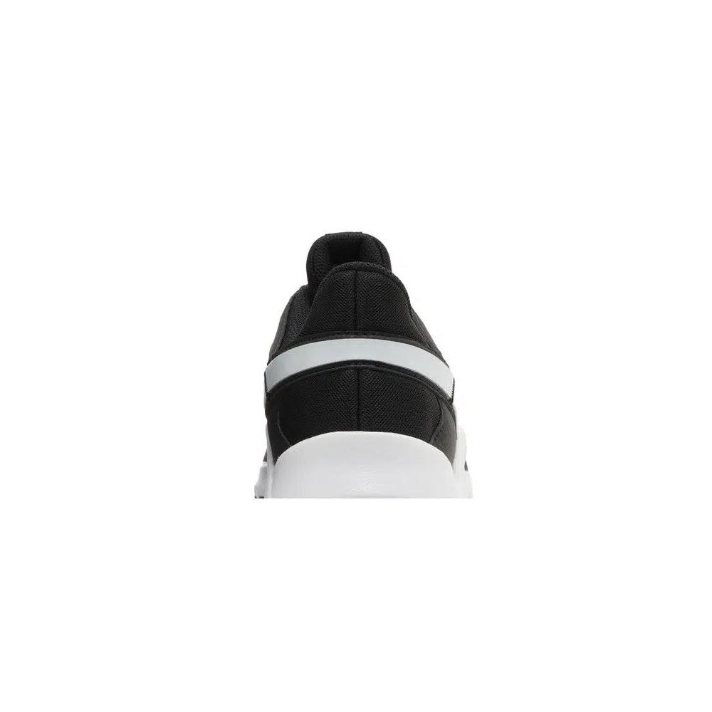 Кроссовки Nike Wmns Legend Essential 2 'Black White' 7