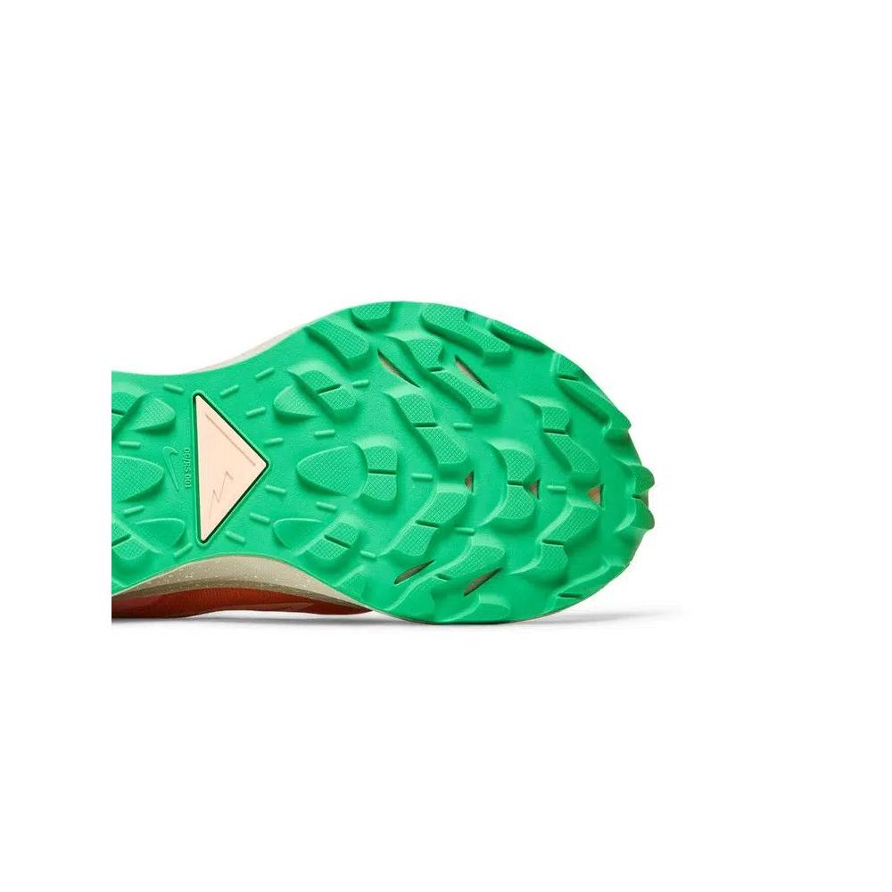 Кроссовки Nike Pegasus Trail 2 'Яркое Манго' 5