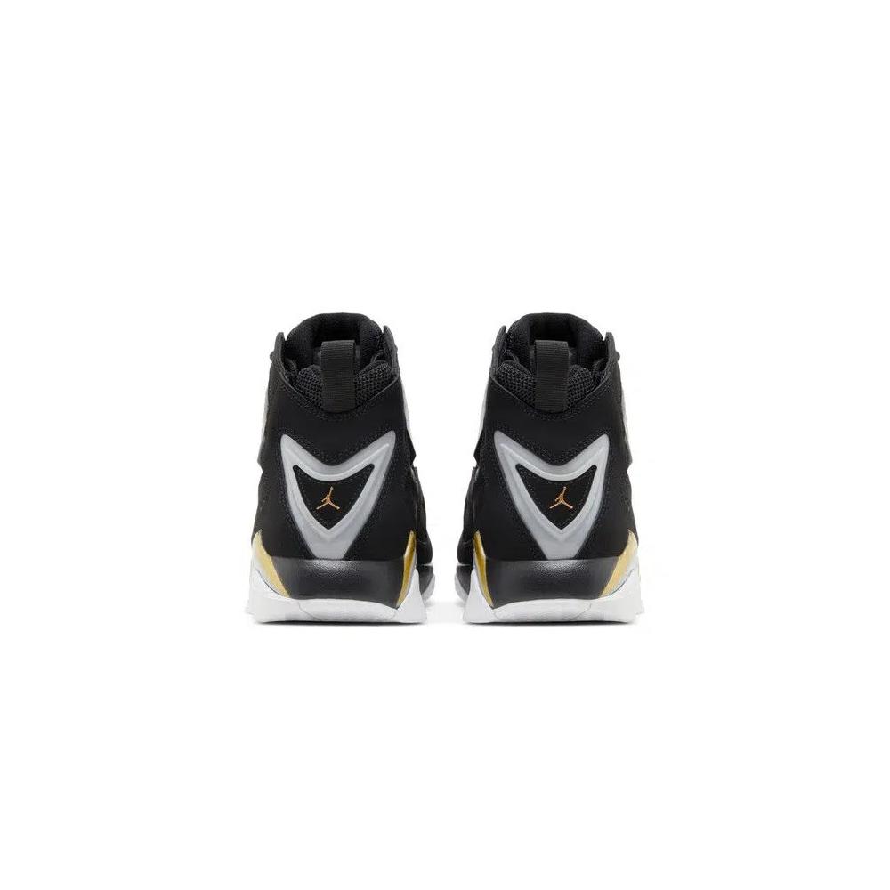 Кроссовки Air Jordan True Flight 'Black Metallic Gold' 6