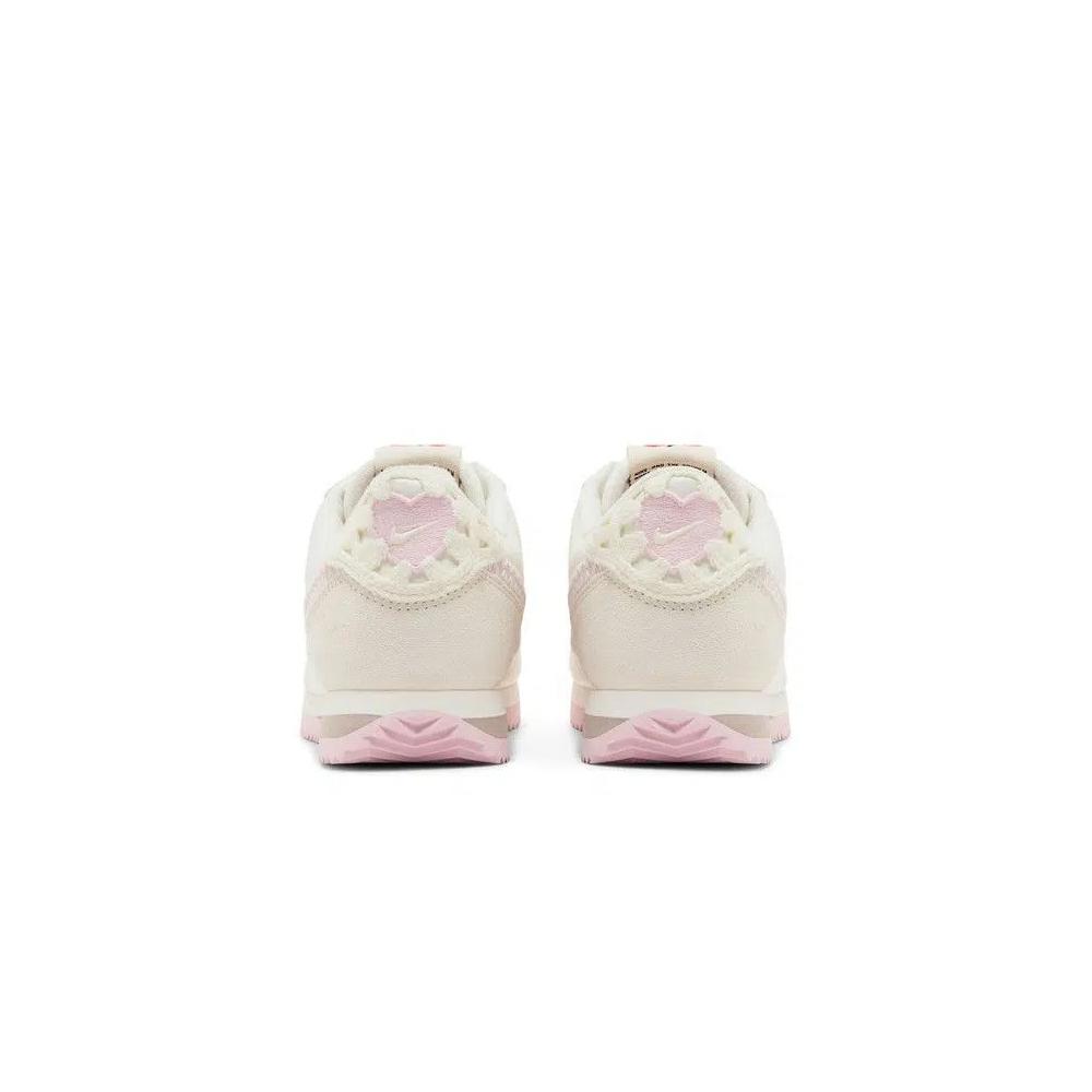 Кроссовки Nike Wmns Cortez 'Valentine's Day 2025' 6