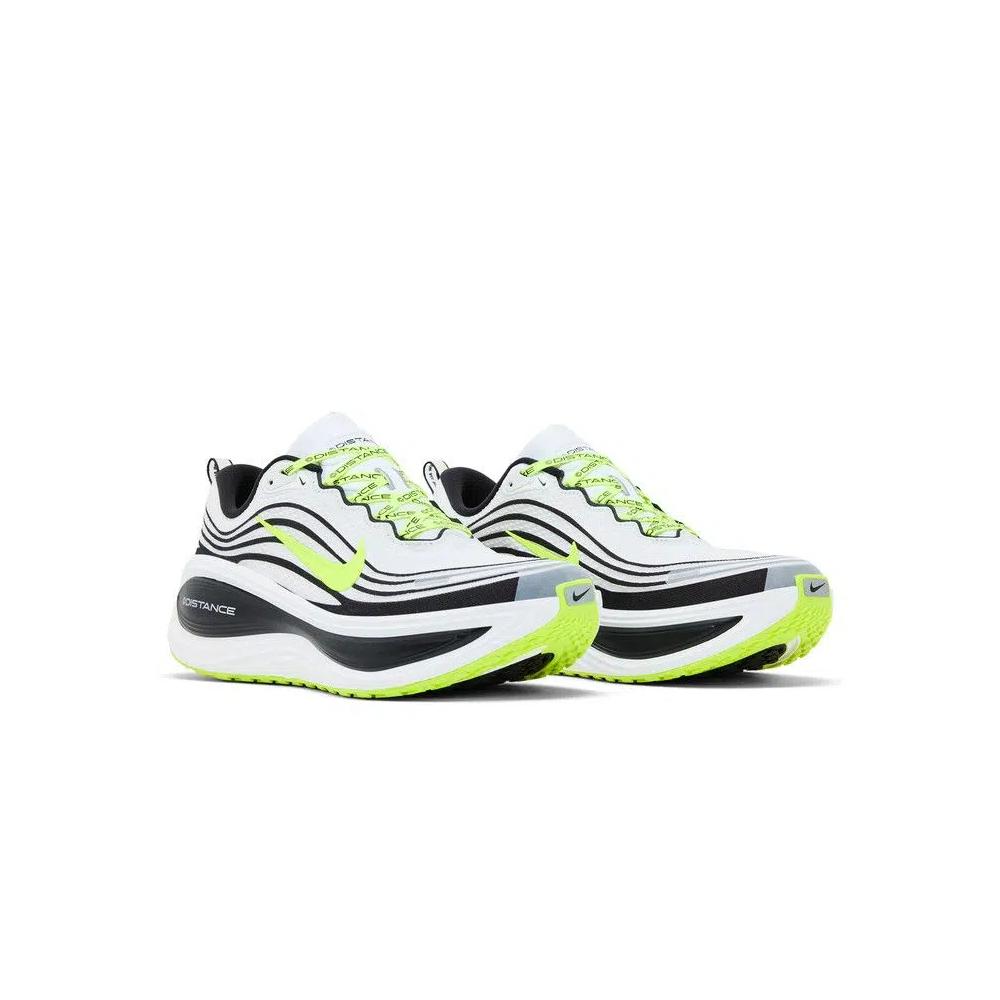 Кроссовки Distance x Nike Vomero Plus 'White Metallic Silver Black Volt' 8