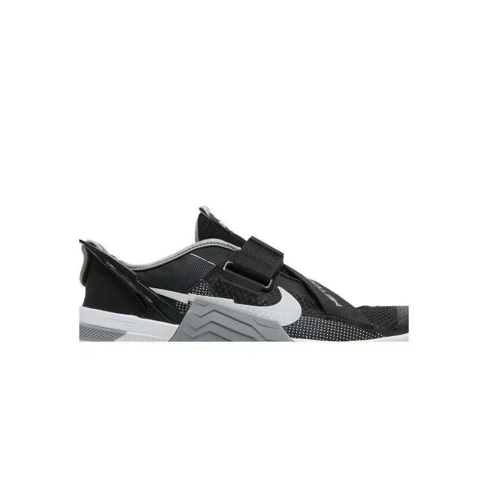 Кроссовки Nike Metcon 7 FlyEase 'Black Particle Grey' 2