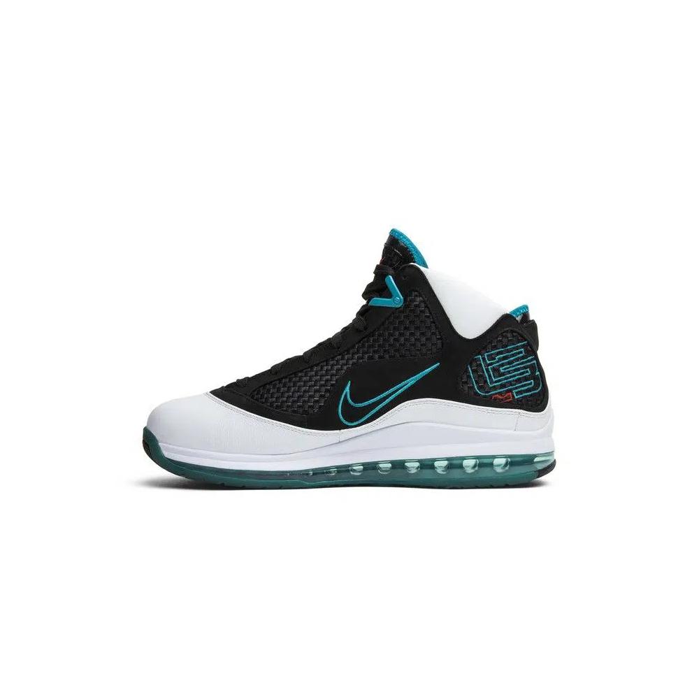 Кроссовки Nike Air Max LeBron 7 Nfw 'Red Carpet' 3