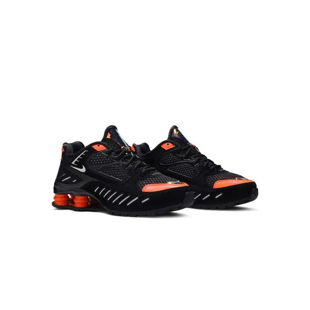 Образ жизни Nike Wmns Shox Enigma SP 'Hyper Crimson' 8