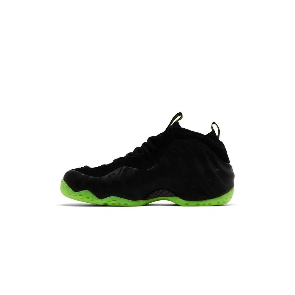 Кроссовки Nike Air Foamposite One 'Black Volt' 3