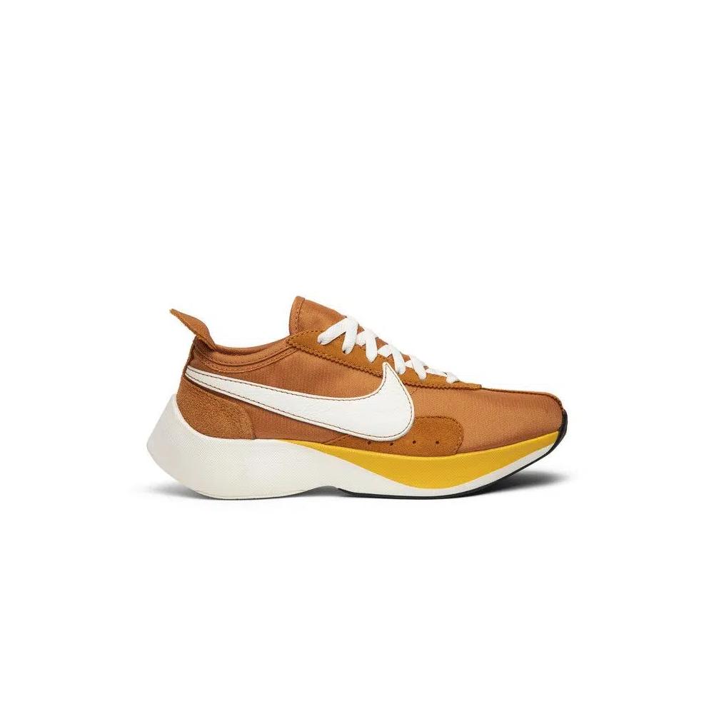 Кроссовки Nike Moon Racer QS 'Amarillo' 1