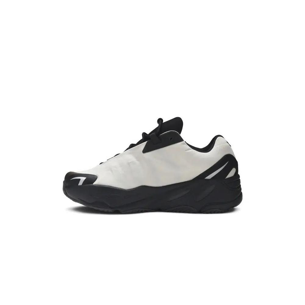Кроссовки Adidas Yeezy Boost 700 MNVN Kids 'Bone' 3
