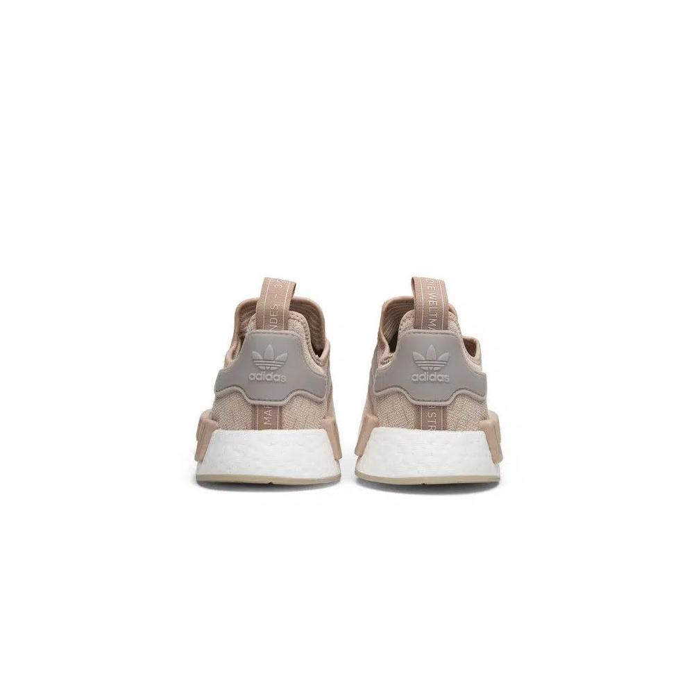 Кроссовки Adidas Wmns NMD_R1 'Chalk Pearl' 6