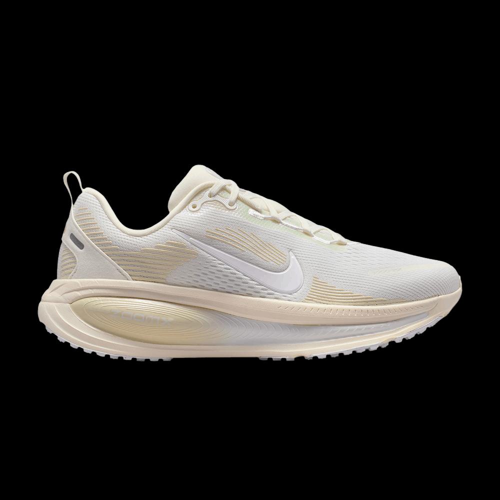 Кроссовки Nike Wmns Vomero 18 ESS 'Summit White' 1
