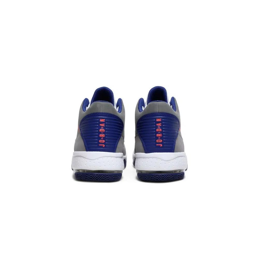 Кроссовки Air Jordan Max Aura 2 'Grey Royal Blue' 6