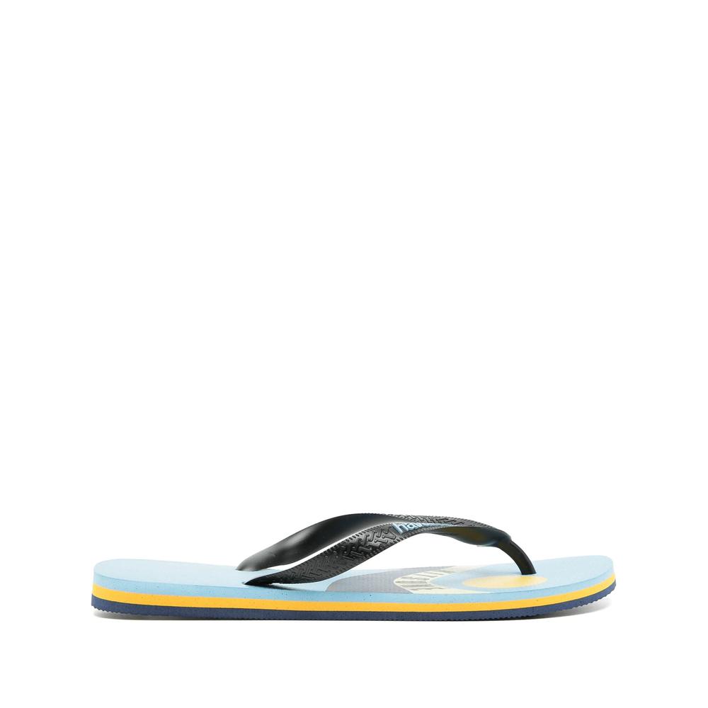 Шлепанцы с тисненым логотипом из коллаборации с Havaianas 1