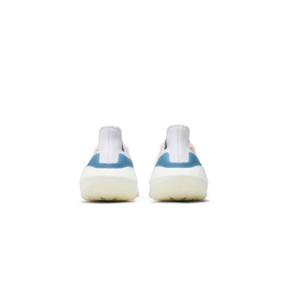 Кроссовки adidas Wmns UltraBoost 22 'White Almost Blue' 6