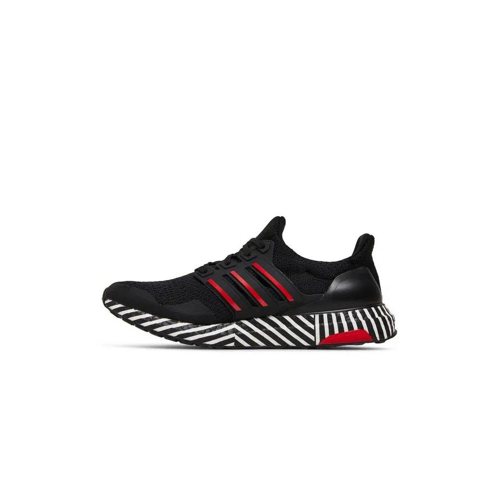 Кроссовки Adidas UltraBoost 'Striped Boost' 3