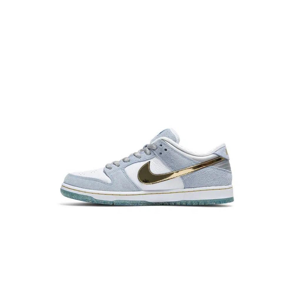 Кроссовки Sean Cliver x Nike Dunk Low SB 'Holiday Special' 3