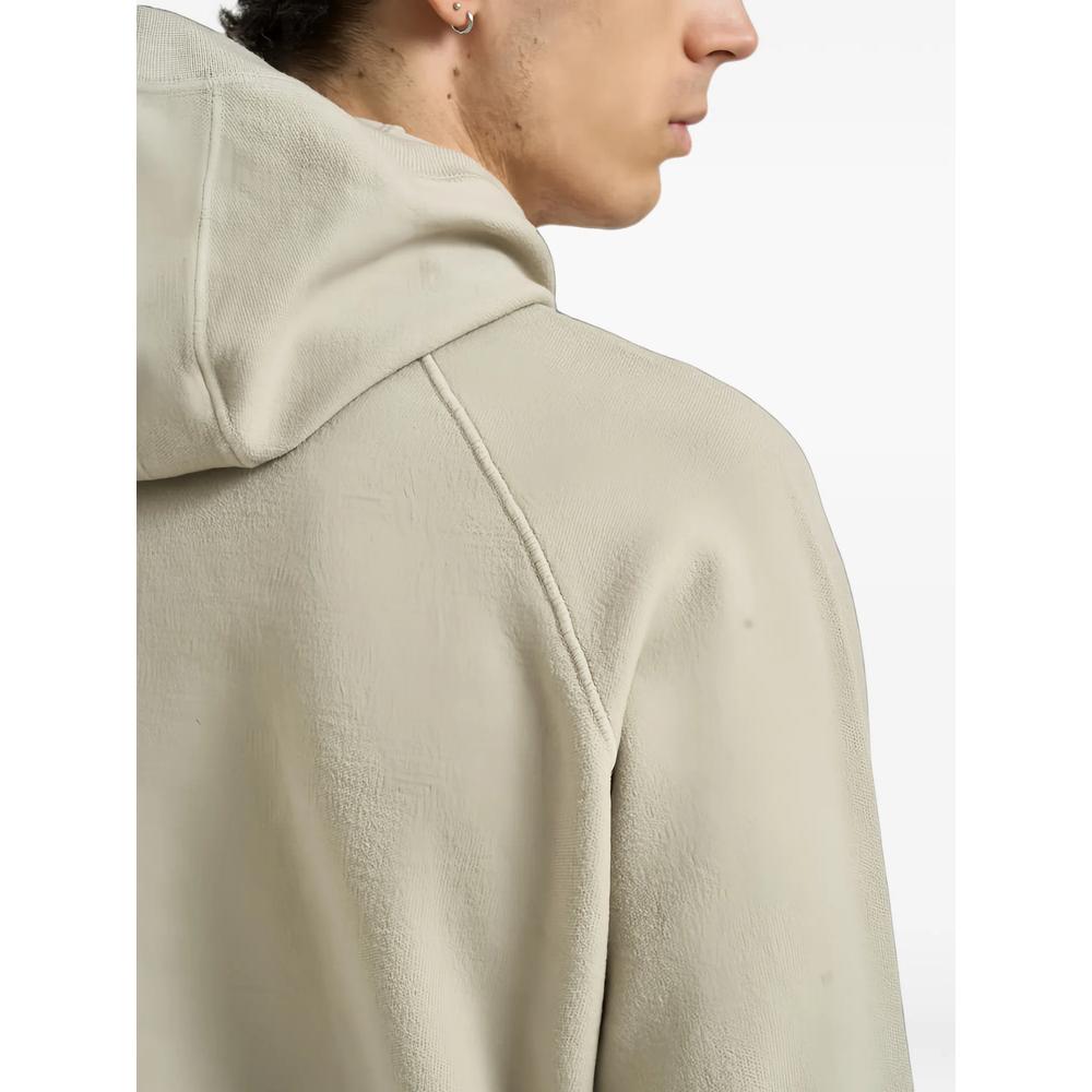 Compass-patch zip-fastening hoodie 6