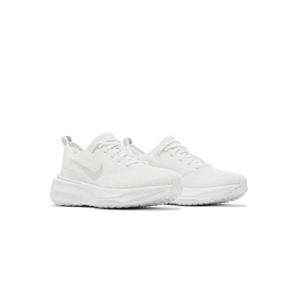 Кроссовки Nike Wmns ZoomX Invincible 3 'White Photon Dust' 8