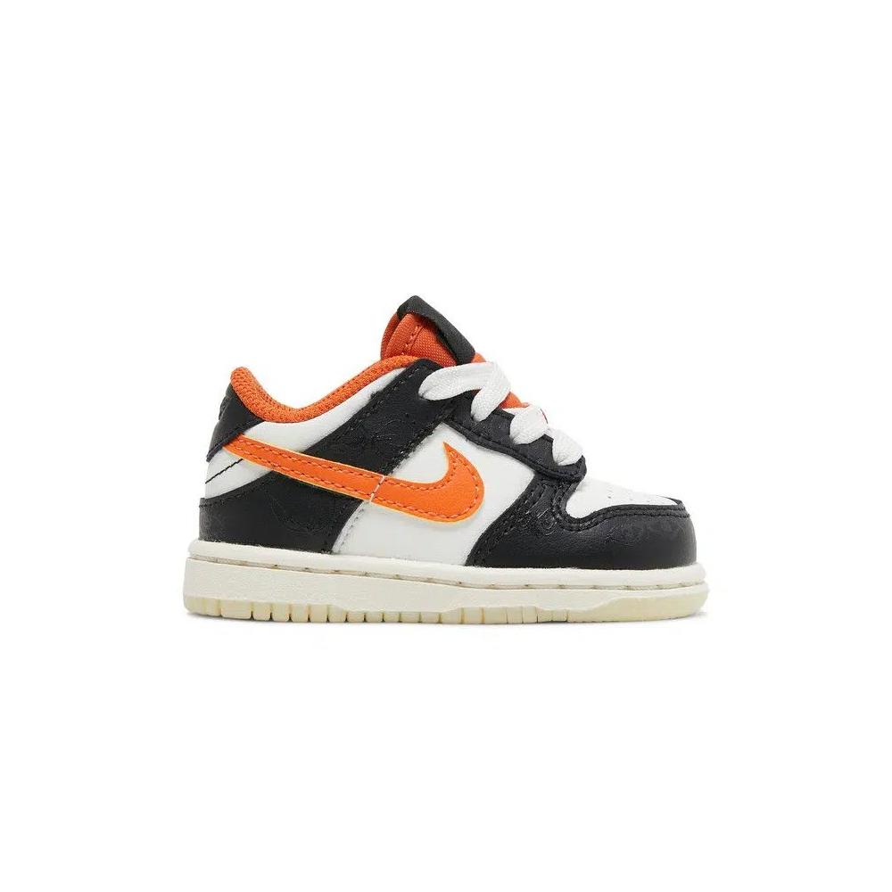 Кроссовки Nike Dunk Low Premium TD 'Halloween' 2021 1