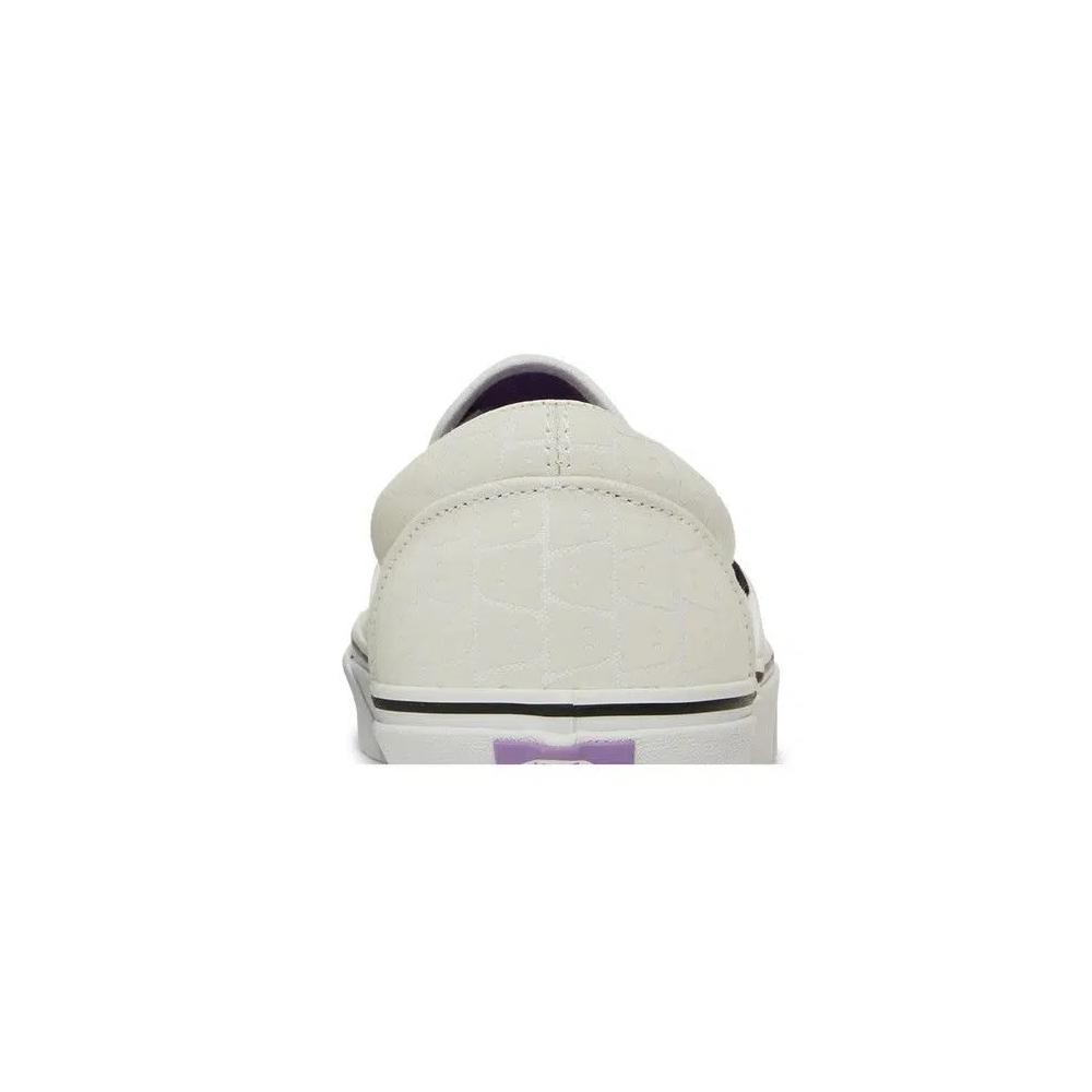 Слипоны Vans Ghostly x Classic Slip-On 'True White' 7